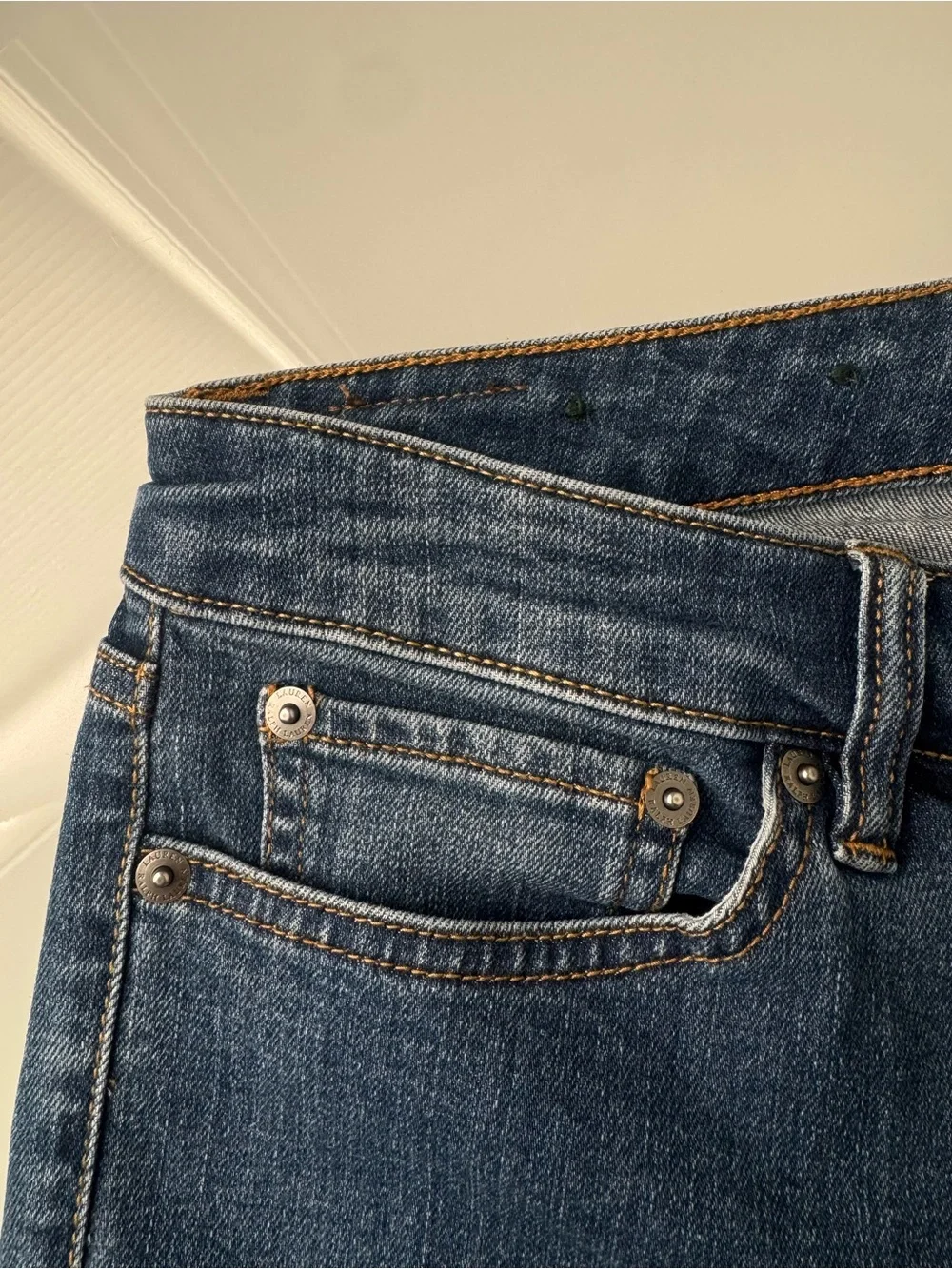 Lauren Ralph Lauren Modern Curvy Straight Denim Jeans Monogram Leather Patch 14